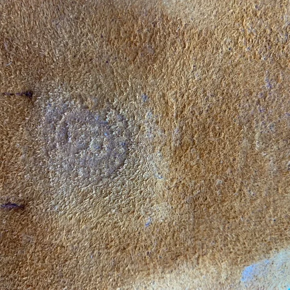 Leatherock brand. Vintage in amazing condition. Measurements: 5β W by 6β L. - Picture 6 of 8